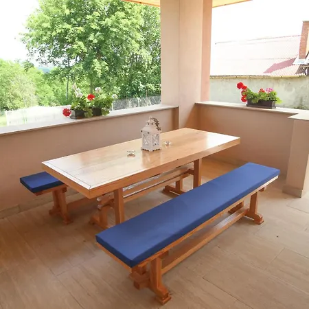 Tulipan Vendeghaz Apartment Polany Exterior photo